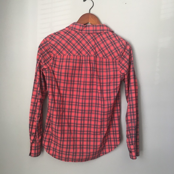 B.2 J.crew shirt - Picture 7 of 8